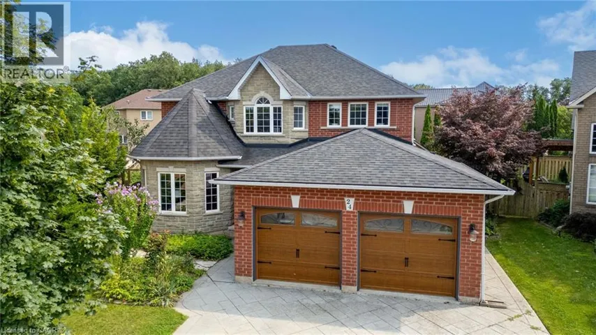 24 ERINGATE Drive, Stoney Creek, Ontario L8J3Y4