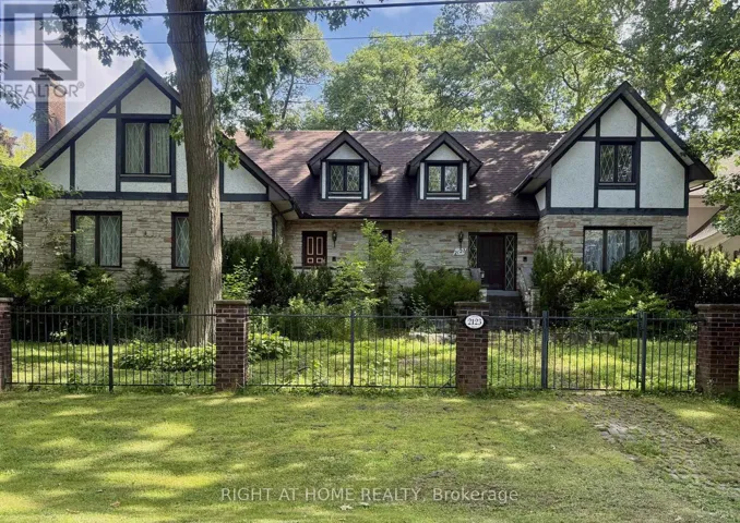 2123 GORDON DRIVE, Mississauga (Cooksville), Ontario L5B1S6