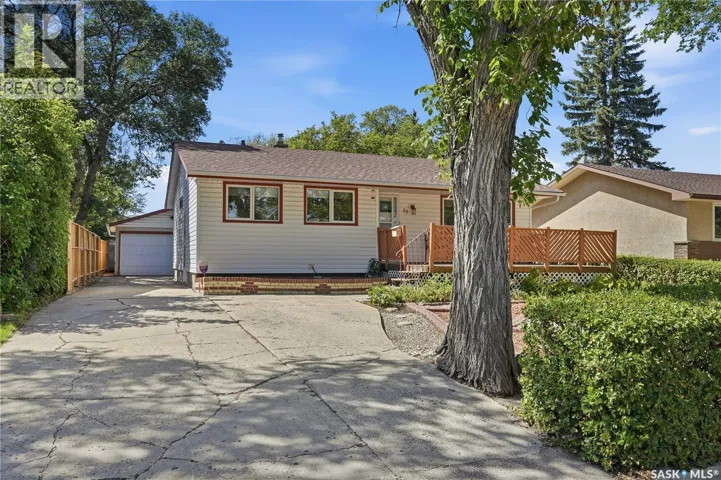 35 Elmview ROAD, Regina, Saskatchewan S4R0B1