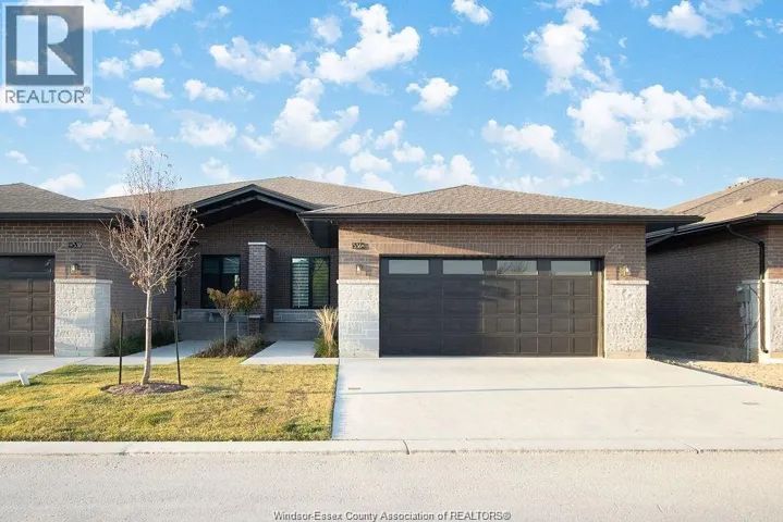 654 LILY MAC, Windsor, Ontario N6E3N7