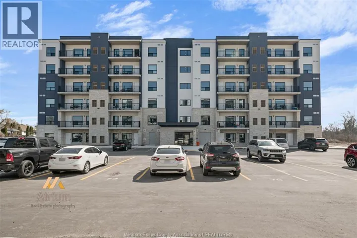 3320 STELLA CRESCENT Unit# 116, Windsor, Ontario N8T0B7