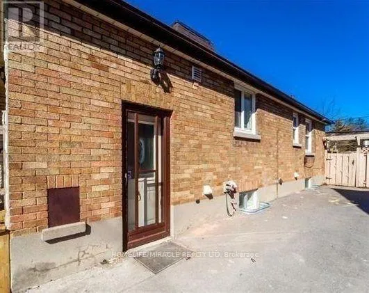 BASEMENT UNIT - 97 CENTRAL PARK BOULEVARD N, Oshawa (O'Neill), Ontario L1G5Y4