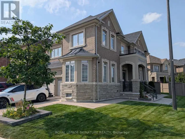 2 HENRY MOODY STREET E, Brampton (Northwest Brampton), Ontario L7A5A8