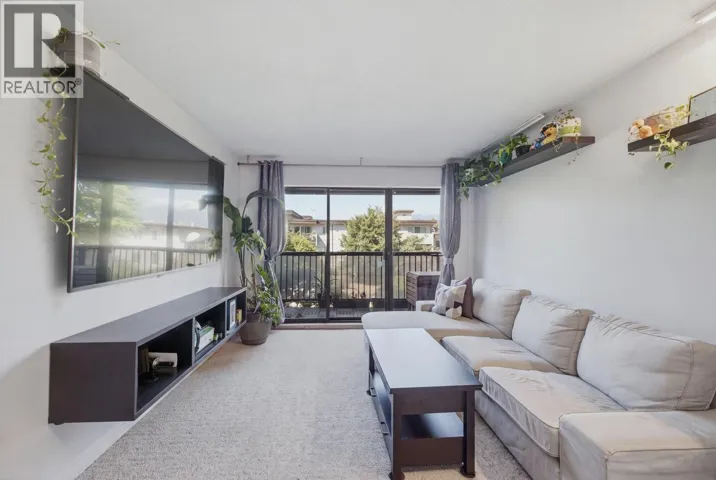 209 2120 W 2ND AVENUE, Vancouver, British Columbia V6K1H6