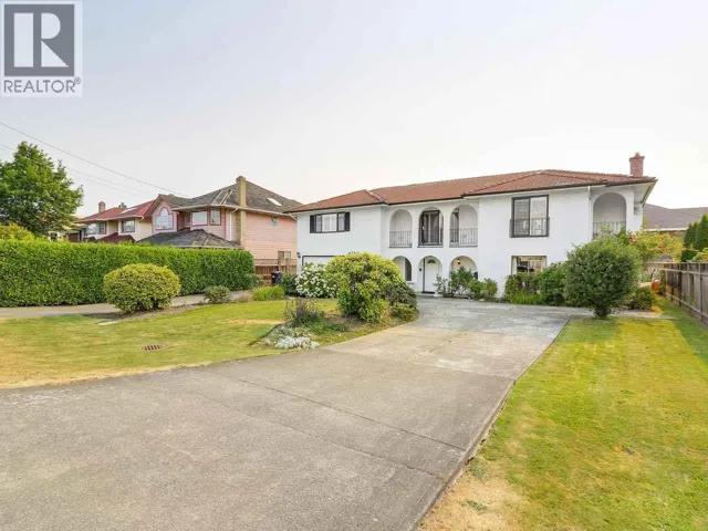 9720 RAILWAY AVENUE, Richmond, British Columbia V7E2B7