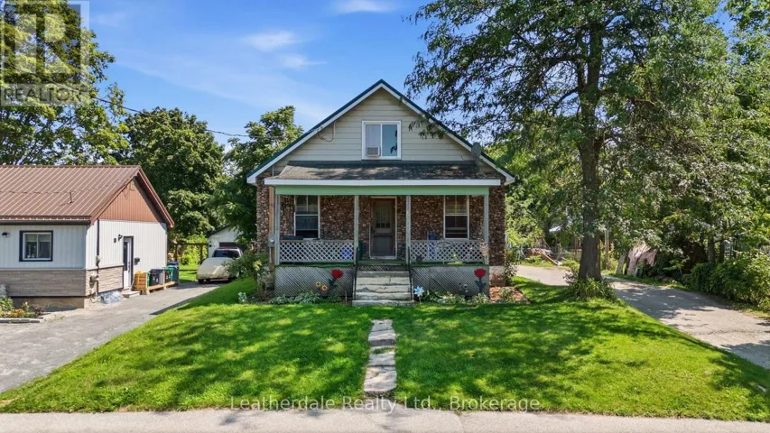 87 BOND STREET, Orillia, Ontario L3V1J7