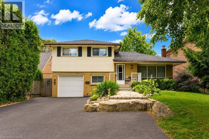 120 STONE CHURCH Road W, Hamilton, Ontario L9B1A3
