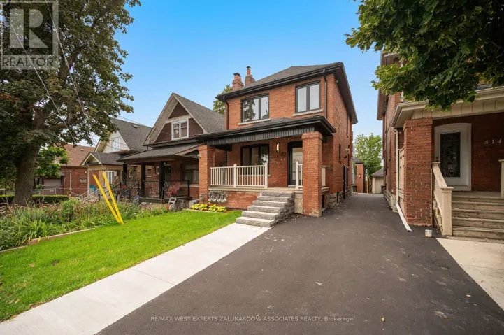 1 - 412 GLENHOLME AVENUE, Toronto (Oakwood Village), Ontario M6E3E7
