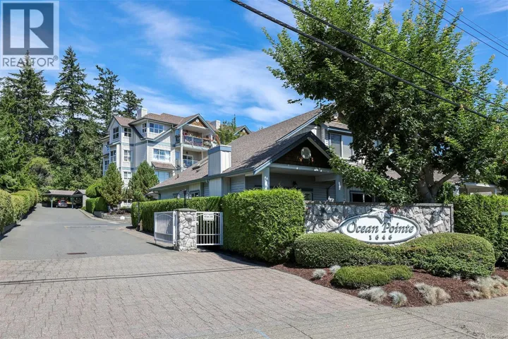 16 1646 Balmoral Ave, Comox, British Columbia V9M2N1