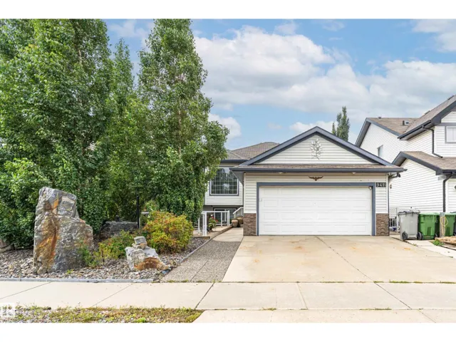 9411 104 AV, Morinville, Alberta T8R0B2