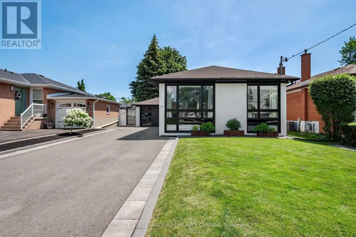 17 SIGMONT ROAD, Toronto (Eringate-Centennial-West Deane), Ontario M9C4K6