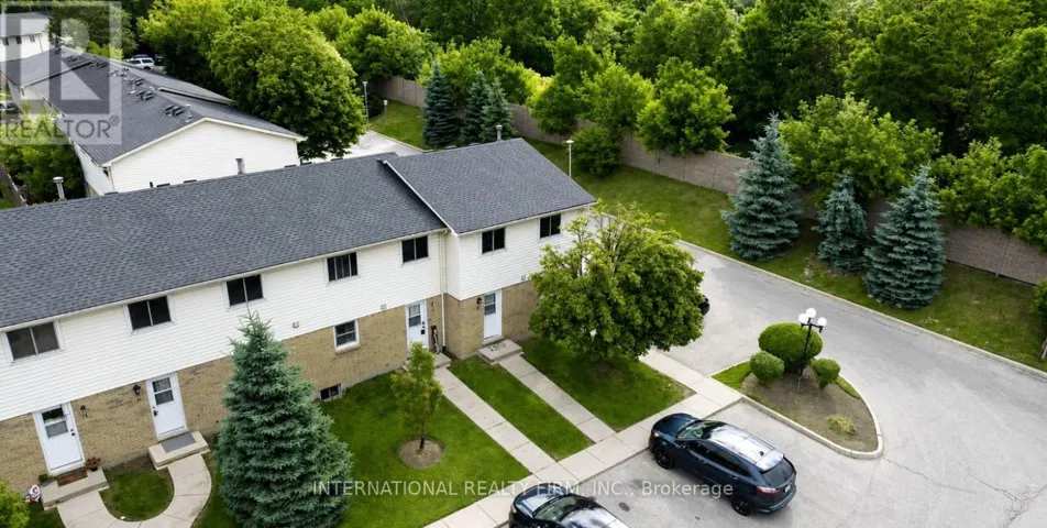 8 - 470 SECOND STREET, London East (East H), Ontario N5V3X2