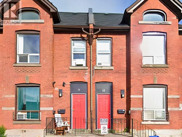 11B WENTWORTH Street N, Hamilton, Ontario L8L5T8