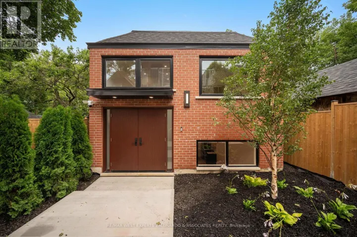 GARDEN SUITE - 412 GLENHOLME AVENUE, Toronto (Oakwood Village), Ontario M6E3E7