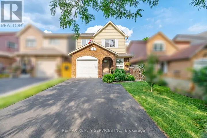 152 WEYBRIDGE TRAIL, Brampton (Madoc), Ontario L6V3W2