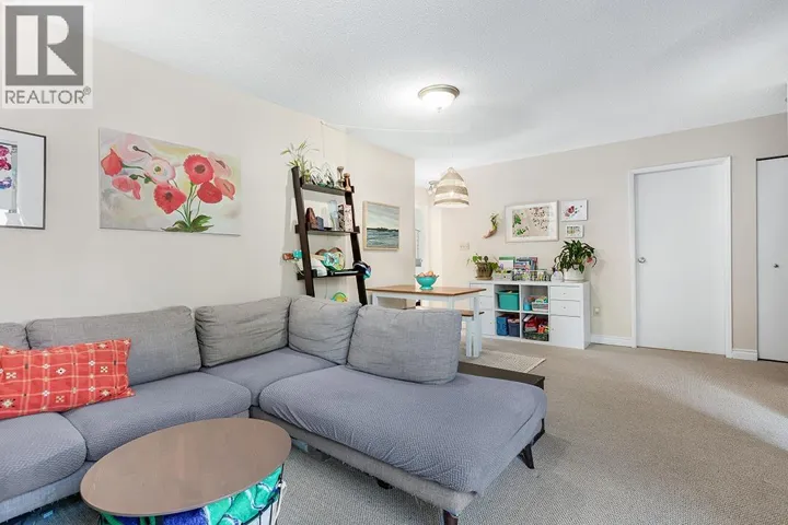 201 9146 SATURNA DRIVE, Burnaby, British Columbia V3J7K2