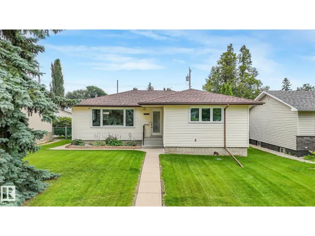 15617 80 AV NW, Edmonton, Alberta T5R3M4