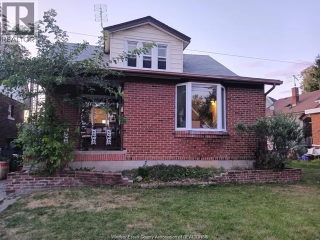 1066 SHEPHERD, Windsor, Ontario N8X2L7