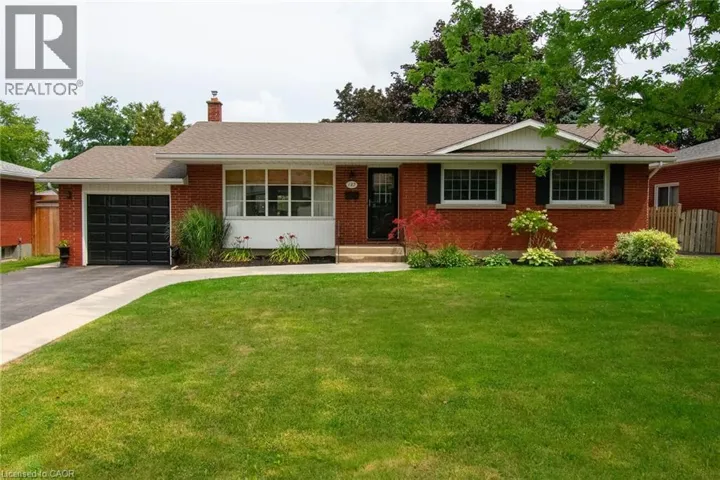 127 CLEARY Avenue, Dunnville, Ontario N1A1A2