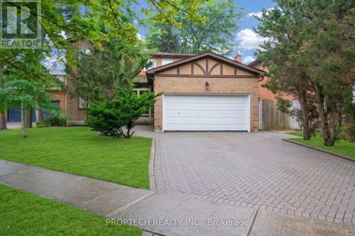 245 FINCHAM AVENUE, Markham (Markham Village), Ontario L3P4E5