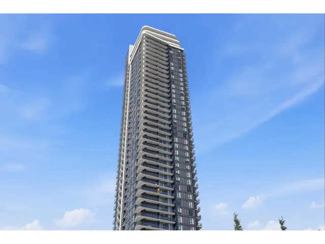 2908 10750 135A STREET, Surrey, British Columbia V3T0V4