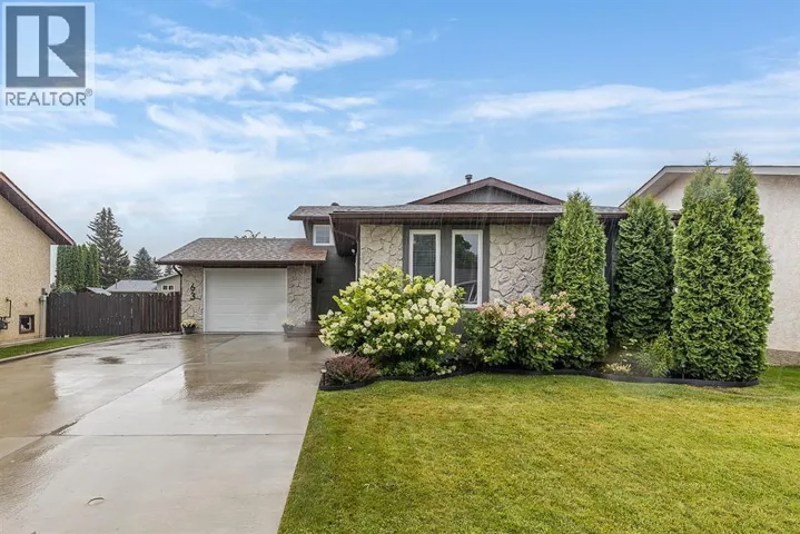 63 Smithson Street SE, Medicine Hat, Alberta T1B3H6