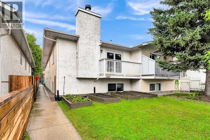 2807 29 Street SW, Calgary, Alberta T3E2K7