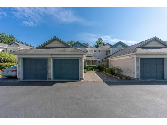 141 14154 103 AVENUE, Surrey, British Columbia V3T4Z6