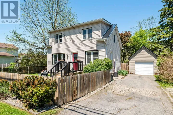 560 KING STREET W, Gananoque, Ontario K7G2H1