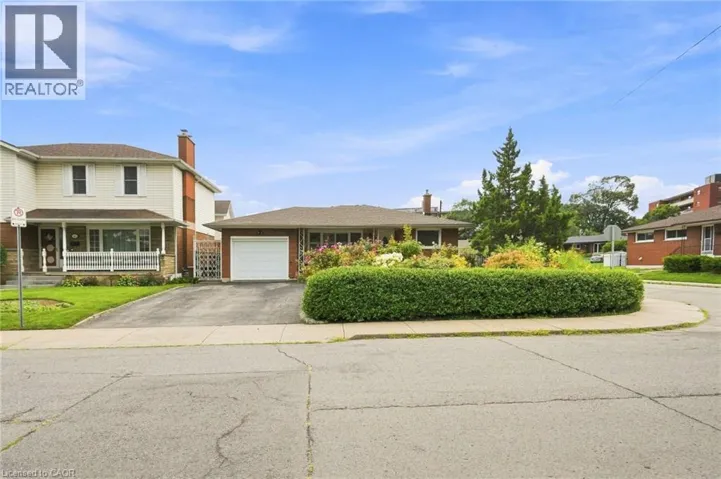 76 ORPHIR Road, Hamilton, Ontario L8K3Z4