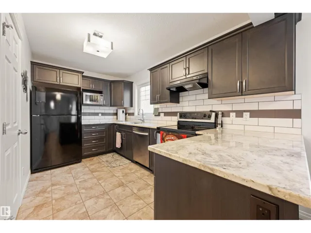12425 111 AV NW, Edmonton, Alberta T5M0M2