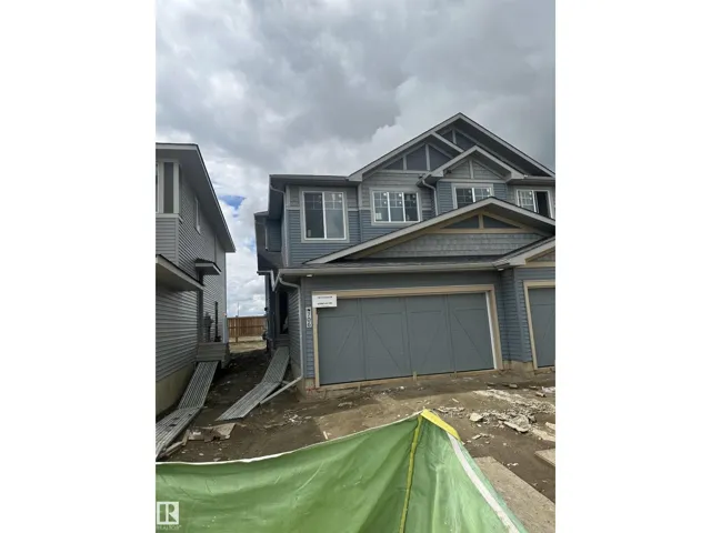 706 22 ST SW, Edmonton, Alberta T6X3L4