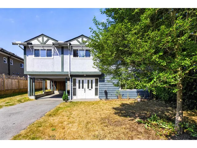9727 121 STREET, Surrey, British Columbia V3V4J6