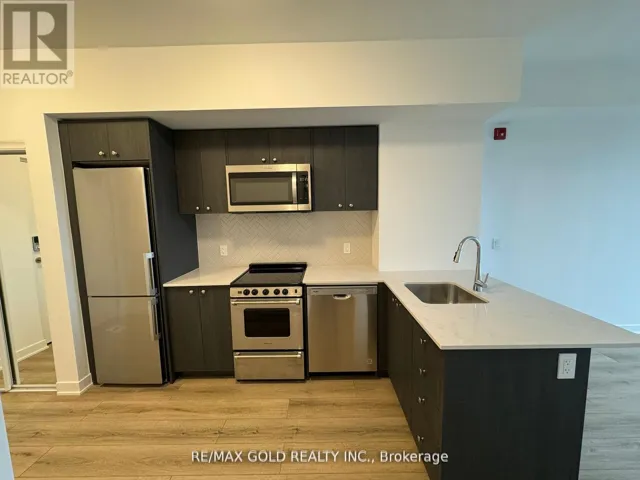 515 - 312 ERB STREET W, Waterloo, Ontario N2L1W3