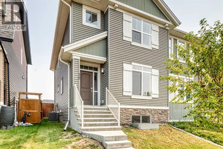 18 Willow Crescent, Okotoks, Alberta T1S5S2