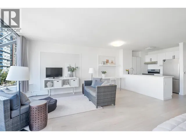 611 1330 BURRARD STREET, Vancouver, British Columbia V6Z2B8