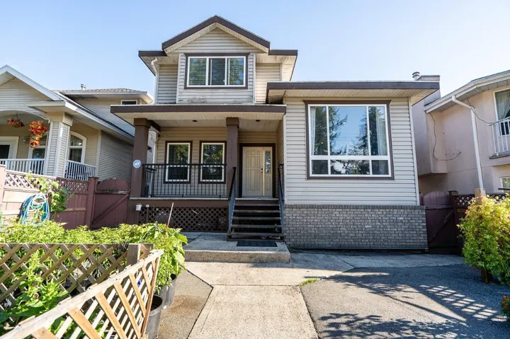 12538 64TH AVENUE, Surrey, British Columbia V3W1W9