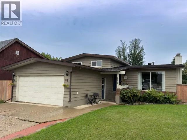 9701 73 Avenue, Peace River, Alberta T8S1E2