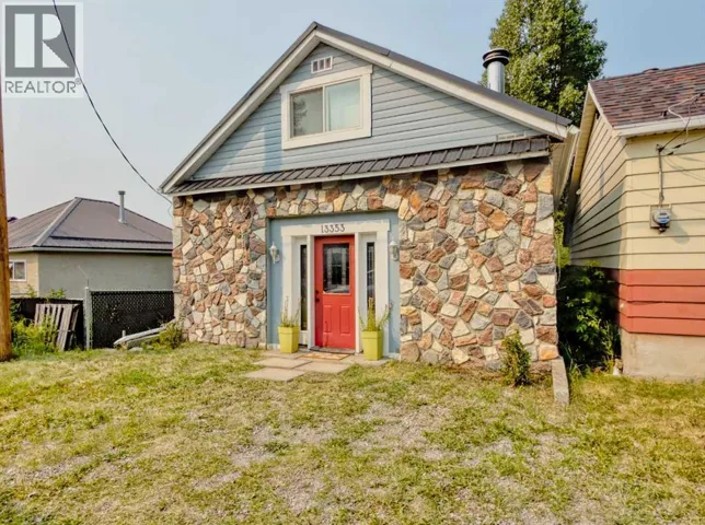 13353 16 Avenue, Blairmore, Alberta T0K0E0
