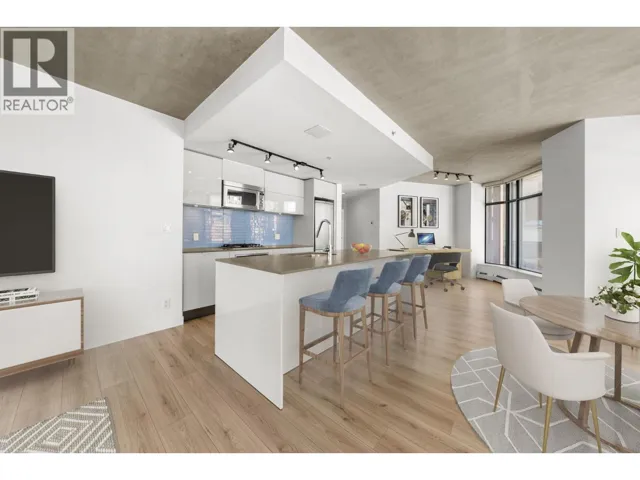 810 128 W CORDOVA STREET, Vancouver, British Columbia V6B0E6