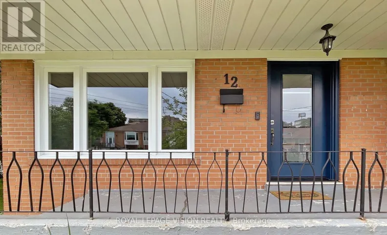 12 PINEBROOK AVENUE, Toronto (Victoria Village), Ontario M4A1Y9