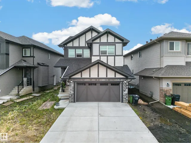 7011 177 AV NW, Edmonton, Alberta T5Z0W8