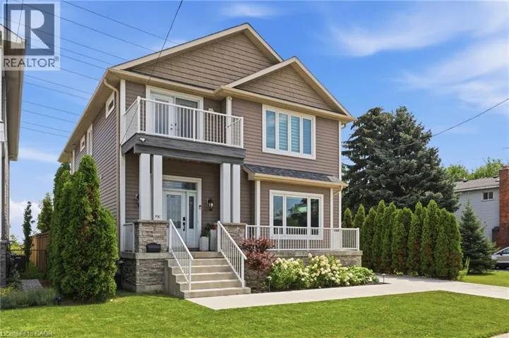 793 BEACH Boulevard, Hamilton, Ontario L8H6Z2