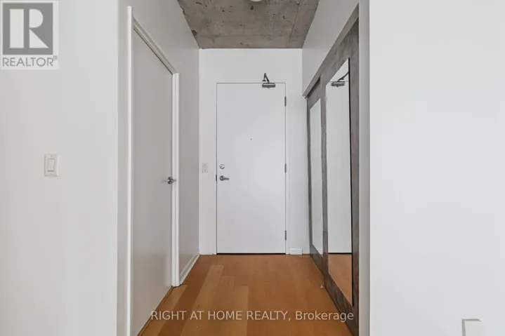 418 - 333 ADELAIDE ST. EAST STREET E, Toronto (Moss Park), Ontario M5A4T4