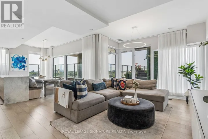 702 - 10 GRAPHOPHONE GROVE, Toronto (Dovercourt-Wallace Emerson-Junction), Ontario M6H0E5