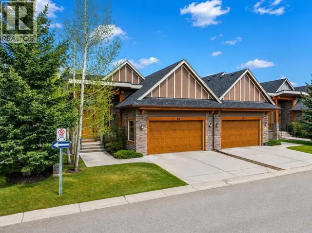 63 Cortina Villas SW, Calgary, Alberta T3H0W8