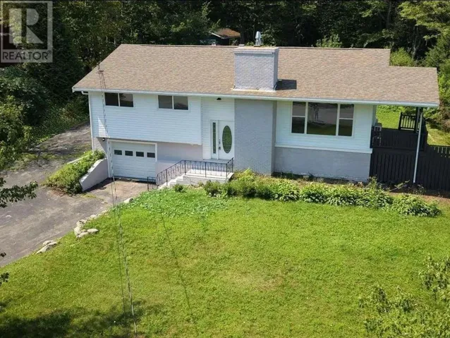 61 Chalamont Drive, Hammonds Plains, Nova Scotia B3Z1H8