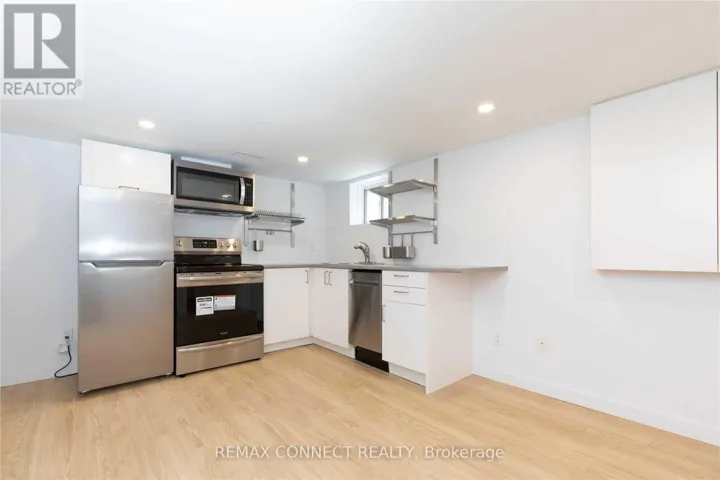 LOWER - 1370 WOODBINE AVENUE, Toronto (East York), Ontario M4C4G5