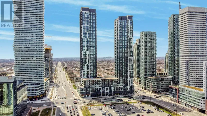 710 - 510 CURRAN PLACE, Mississauga (City Centre), Ontario L5B0J8