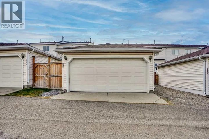 227 Citadel Lane NW, Calgary, Alberta T3G4E1